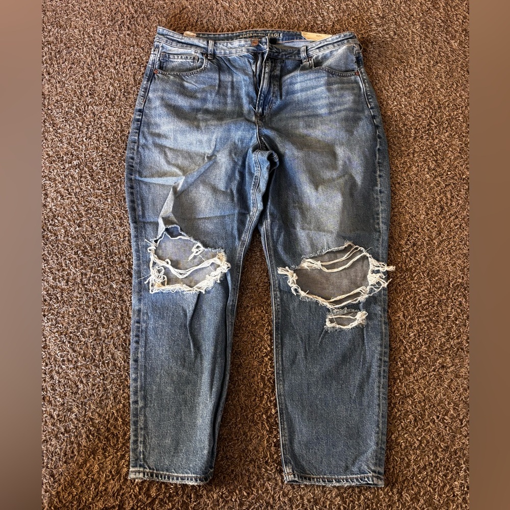 AE mom jeans